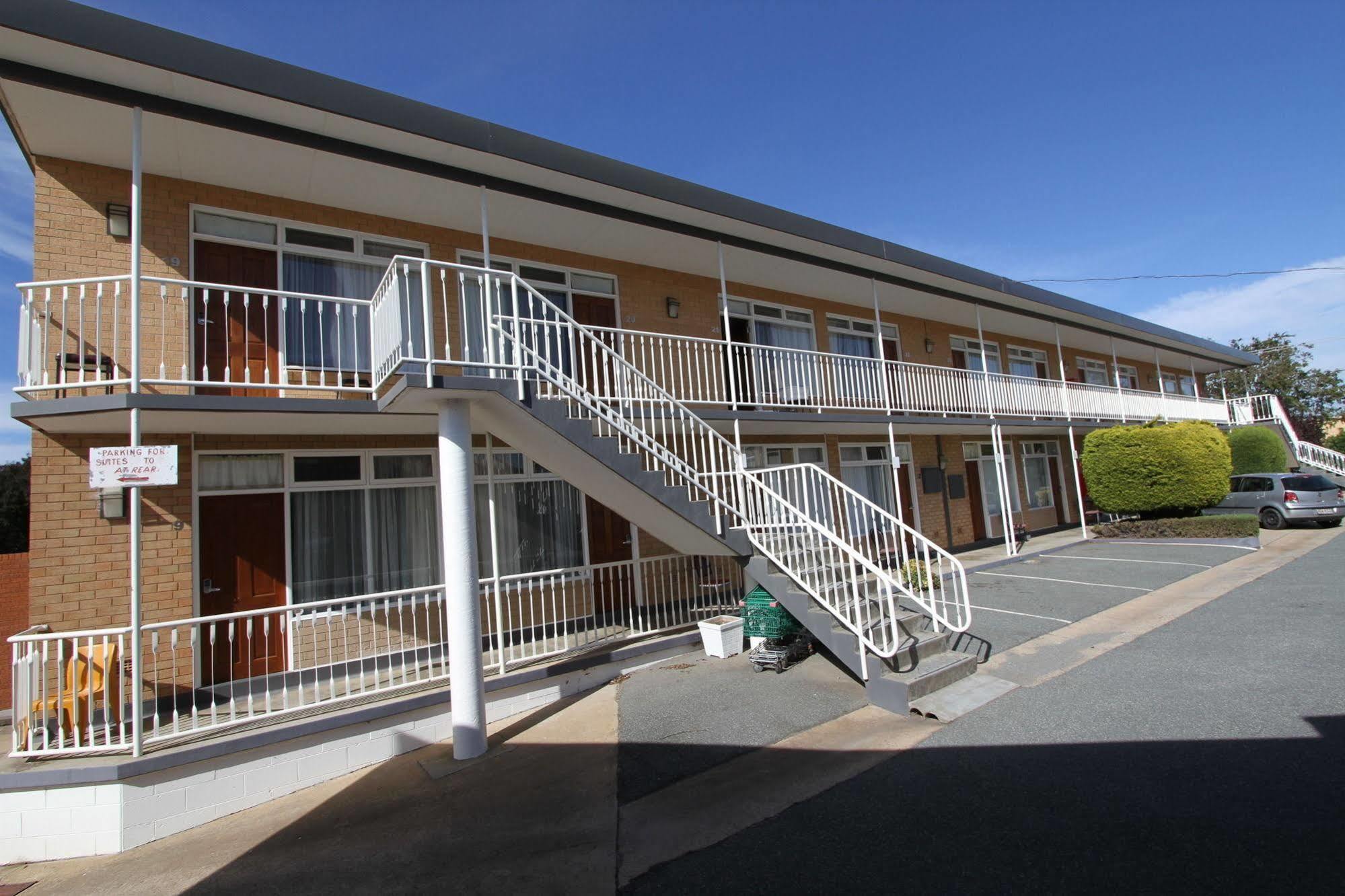 Queanbeyan Motel Motel 3*